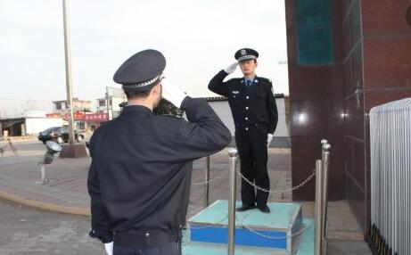 作為一名優(yōu)秀保安人名，應(yīng)該有的精神面貌有哪些？